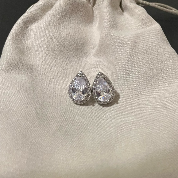 Teardrop Rhinestone Earrings - Picture 2 of 4